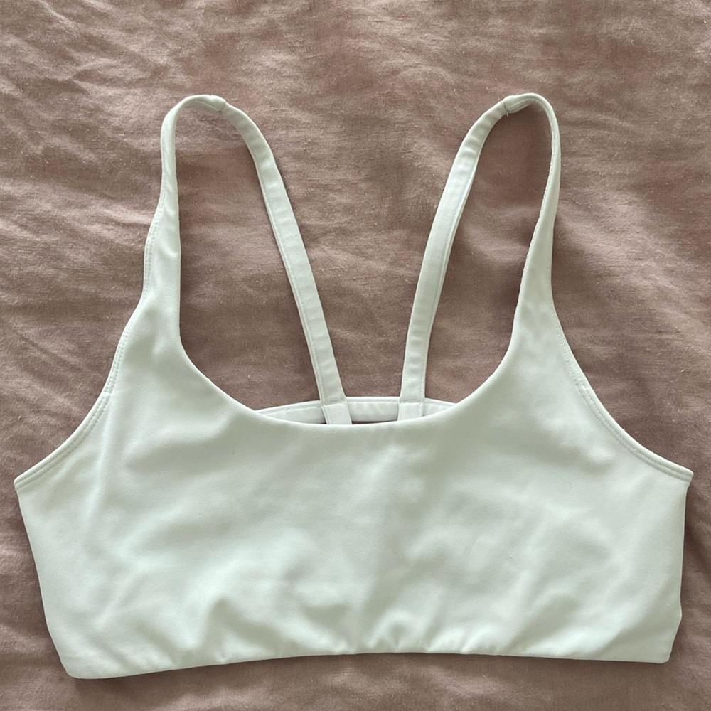 Vuori white sports bra